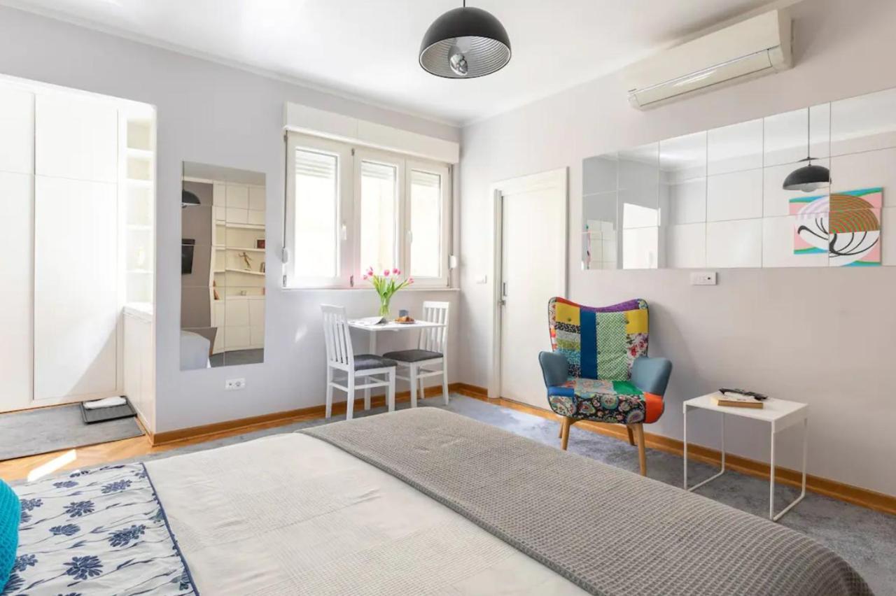 Stylish Studio In Central Location Βελιγράδι Εξωτερικό φωτογραφία