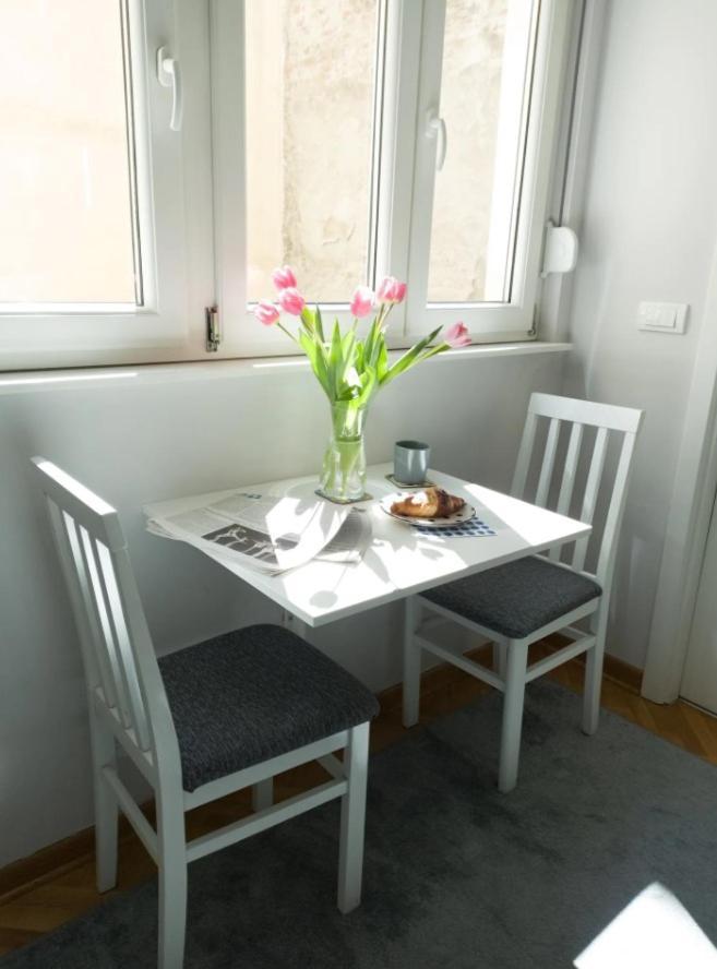 Stylish Studio In Central Location Βελιγράδι Εξωτερικό φωτογραφία